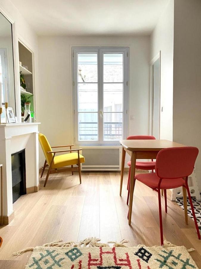 Modern Appartement W/ Tour Eiffel View In The 7Th París Exterior foto