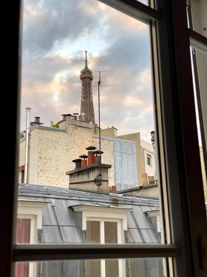 Modern Appartement W/ Tour Eiffel View In The 7Th París Exterior foto